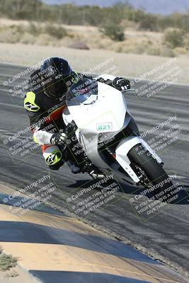 media/Dec-04-2025-Racers Edge (Thu) [[5ebc9f124d]]/3-B Group/3-Session 2 (Turn 7 Inside)/